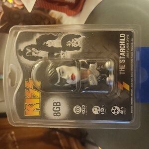 Kiss 8gb the starchild usb flash drive